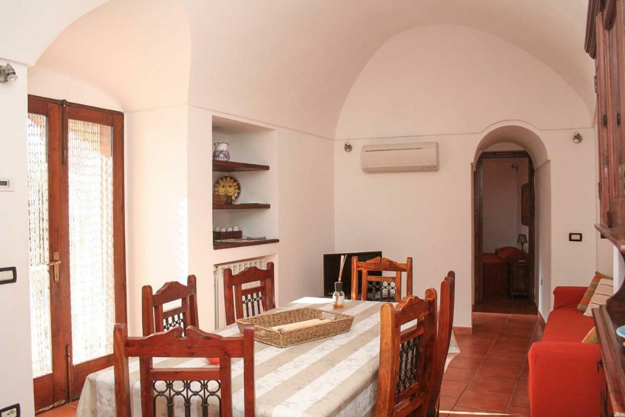 Apartamento Dammuso Favarelle Da Caty Scauri  Exterior foto