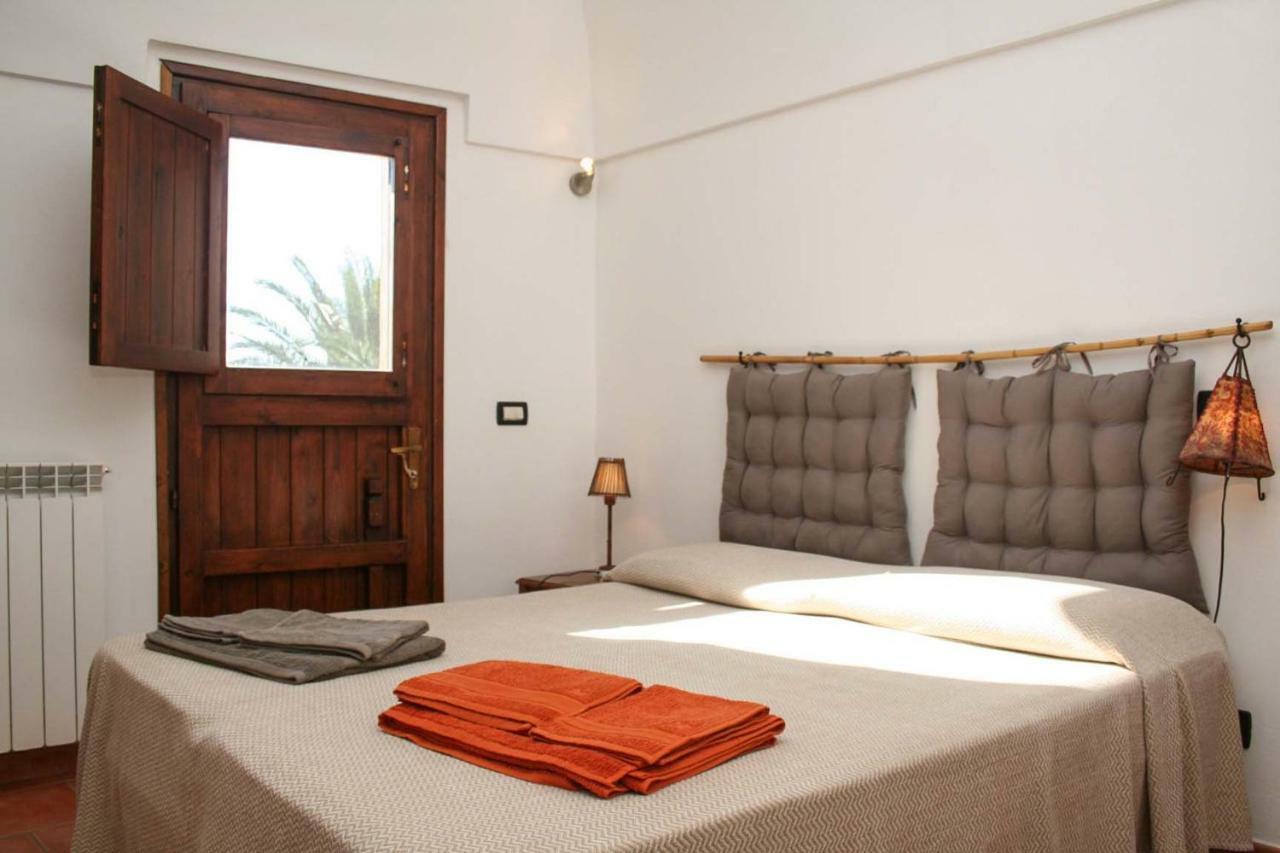 Apartamento Dammuso Favarelle Da Caty Scauri  Exterior foto